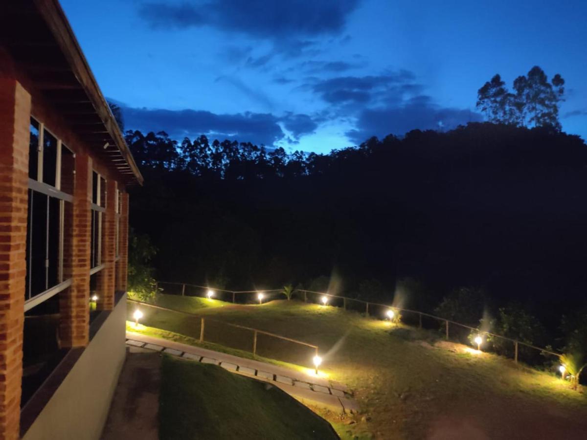 Chacara Bom Jesus Villa Caconde Ngoại thất bức ảnh